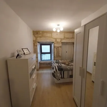 Actualizado 2024, Centro, Pleno Casco Vello Виго